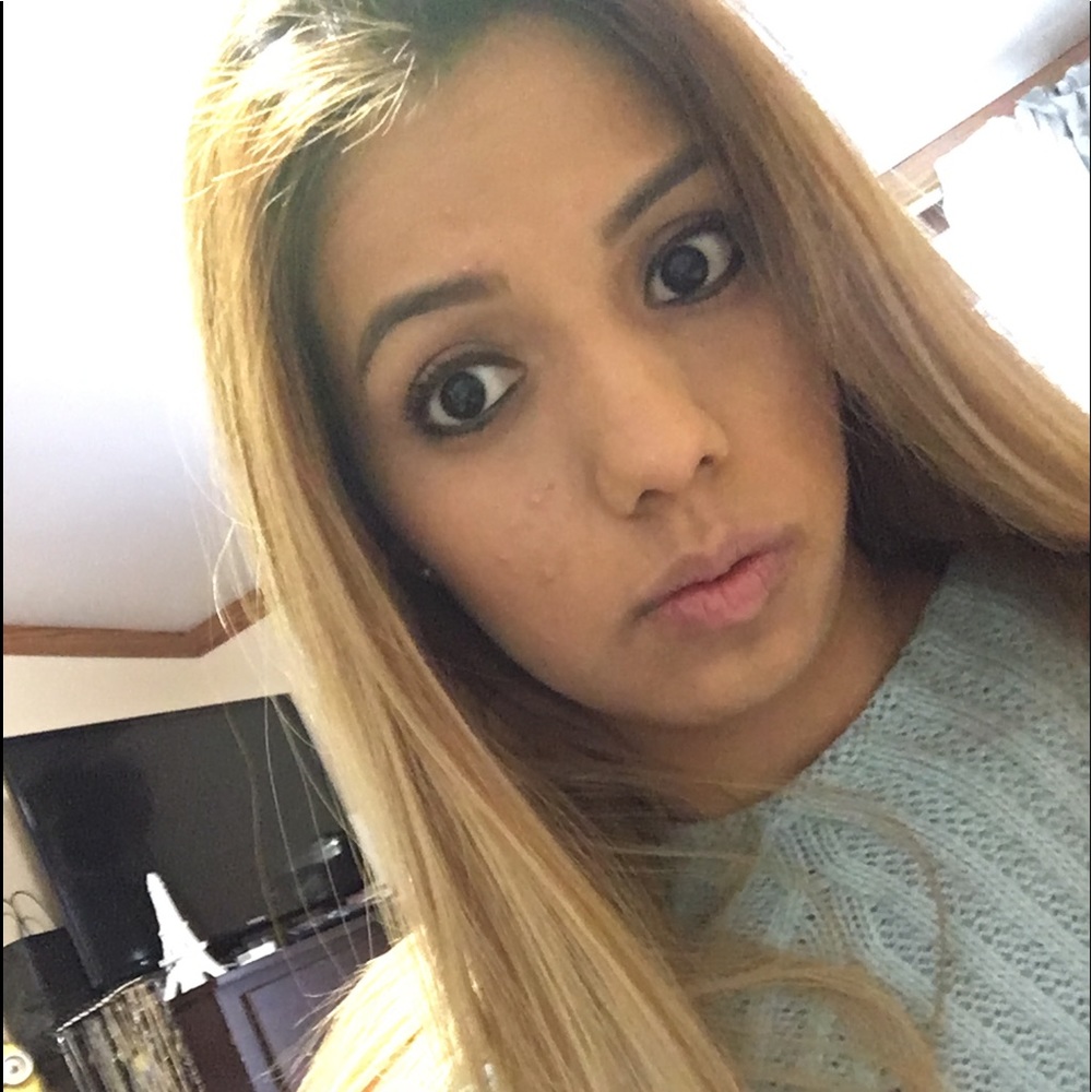 Meet your Posher, Viridiana